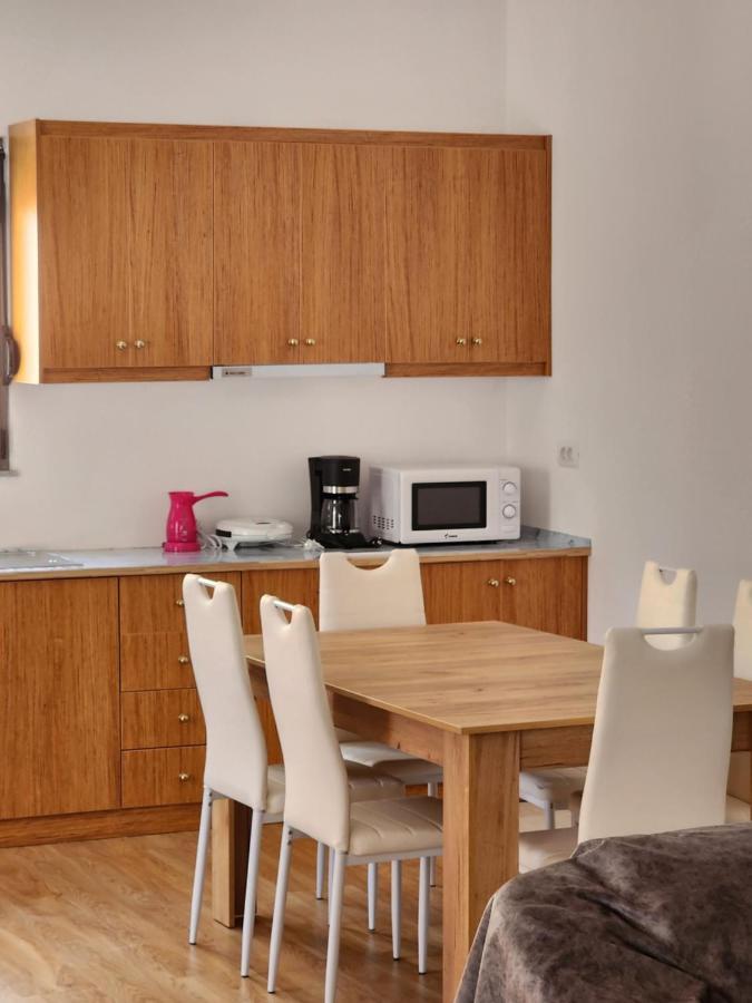 Brana Apartments Sarandë Eksteriør bilde