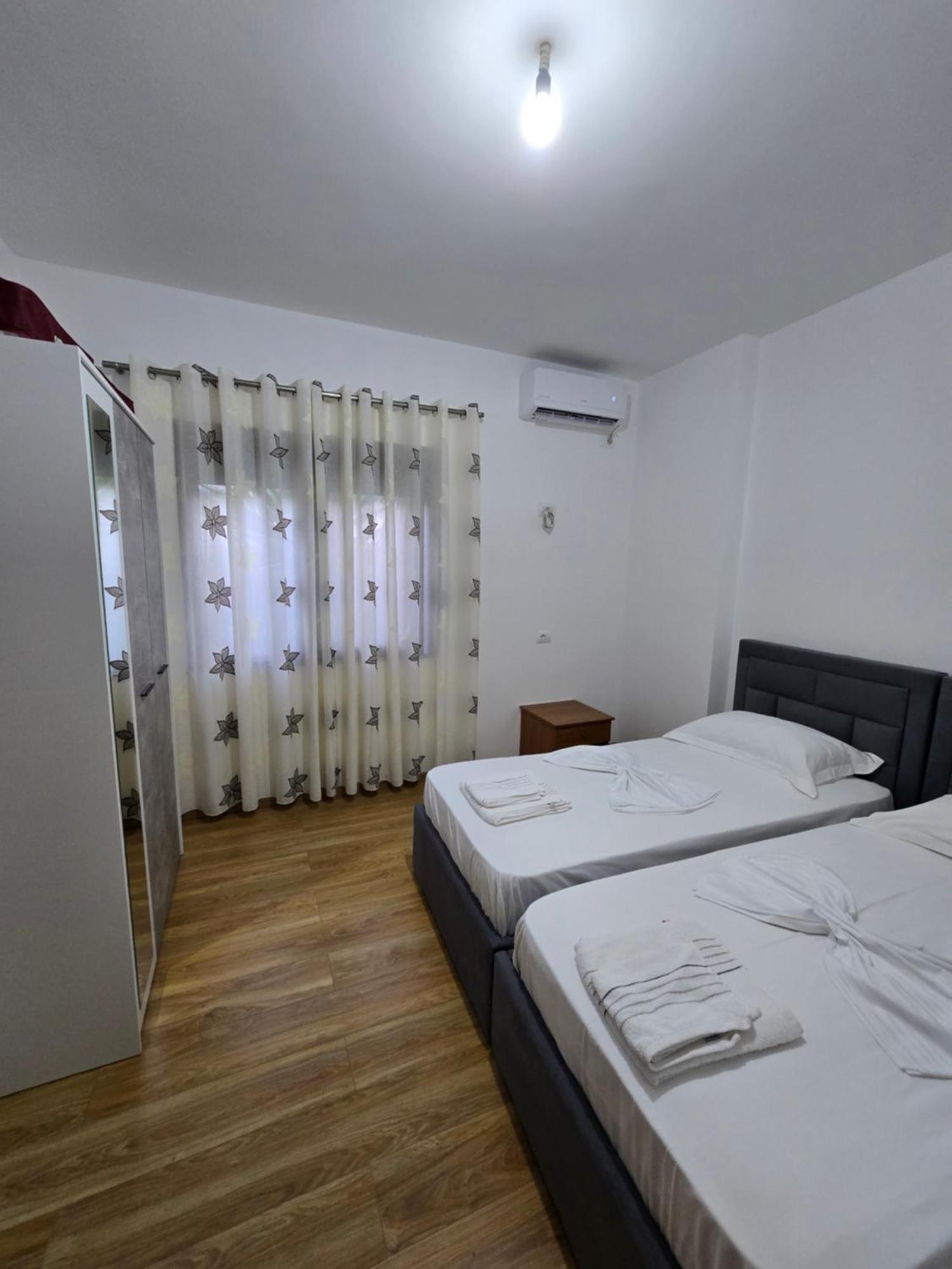 Brana Apartments Sarandë Eksteriør bilde