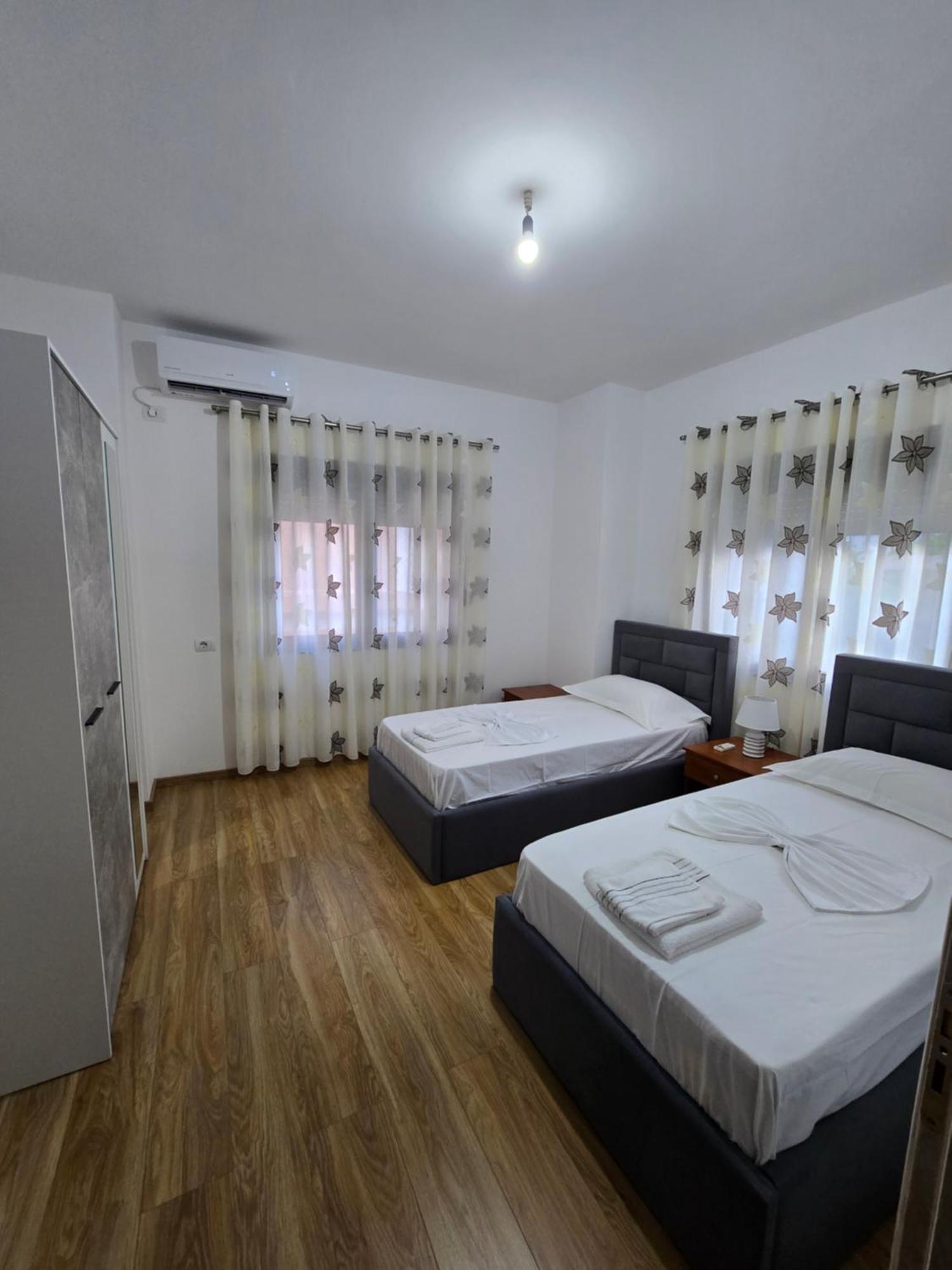 Brana Apartments Sarandë Eksteriør bilde