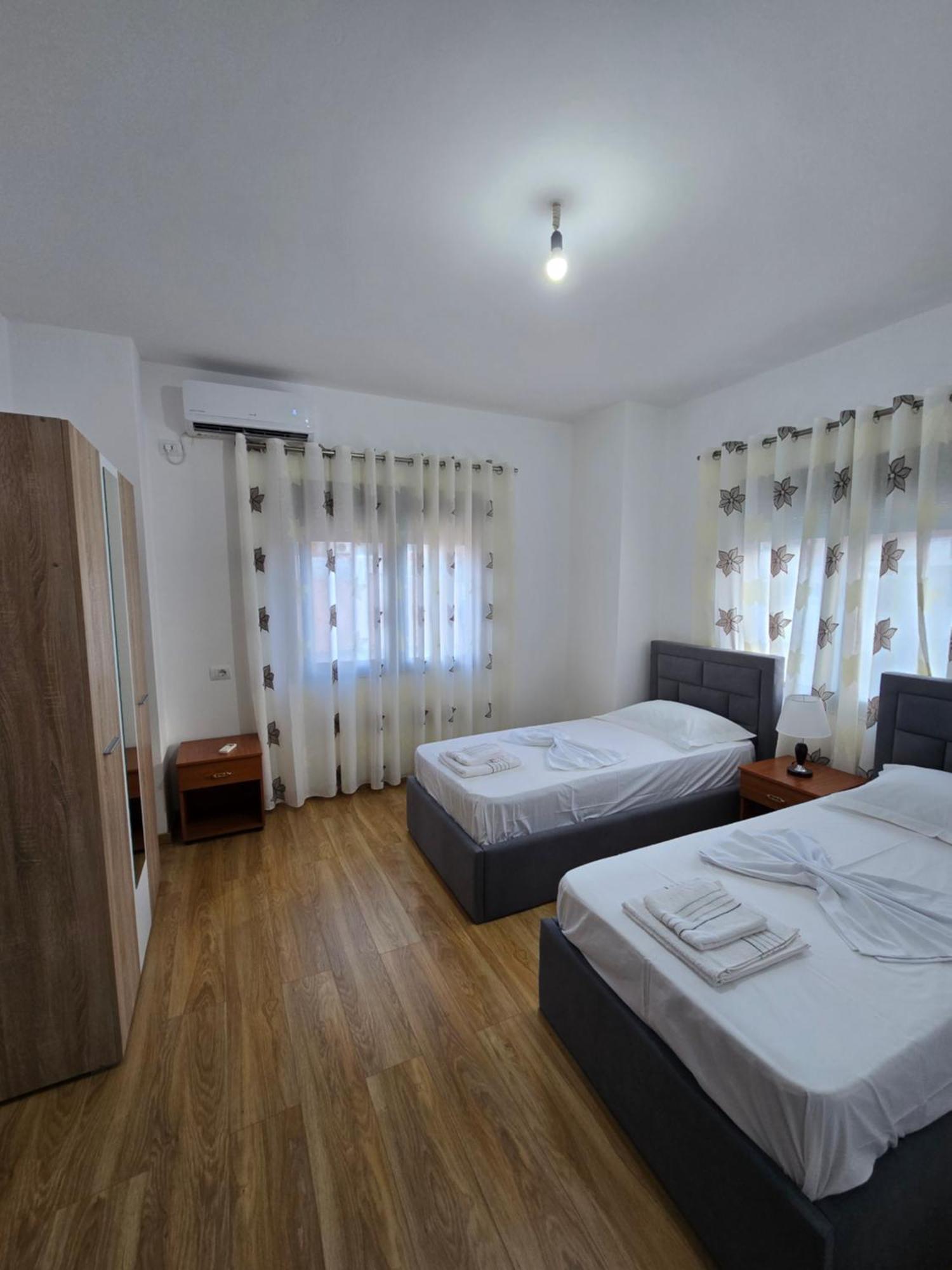 Brana Apartments Sarandë Eksteriør bilde